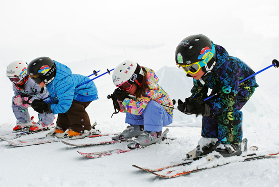Enfants qui ski
